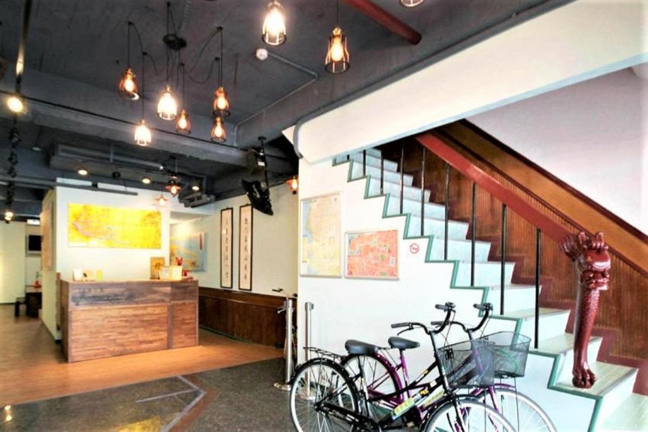 Dongning Atlas Hotel Tainan Exteriör bild